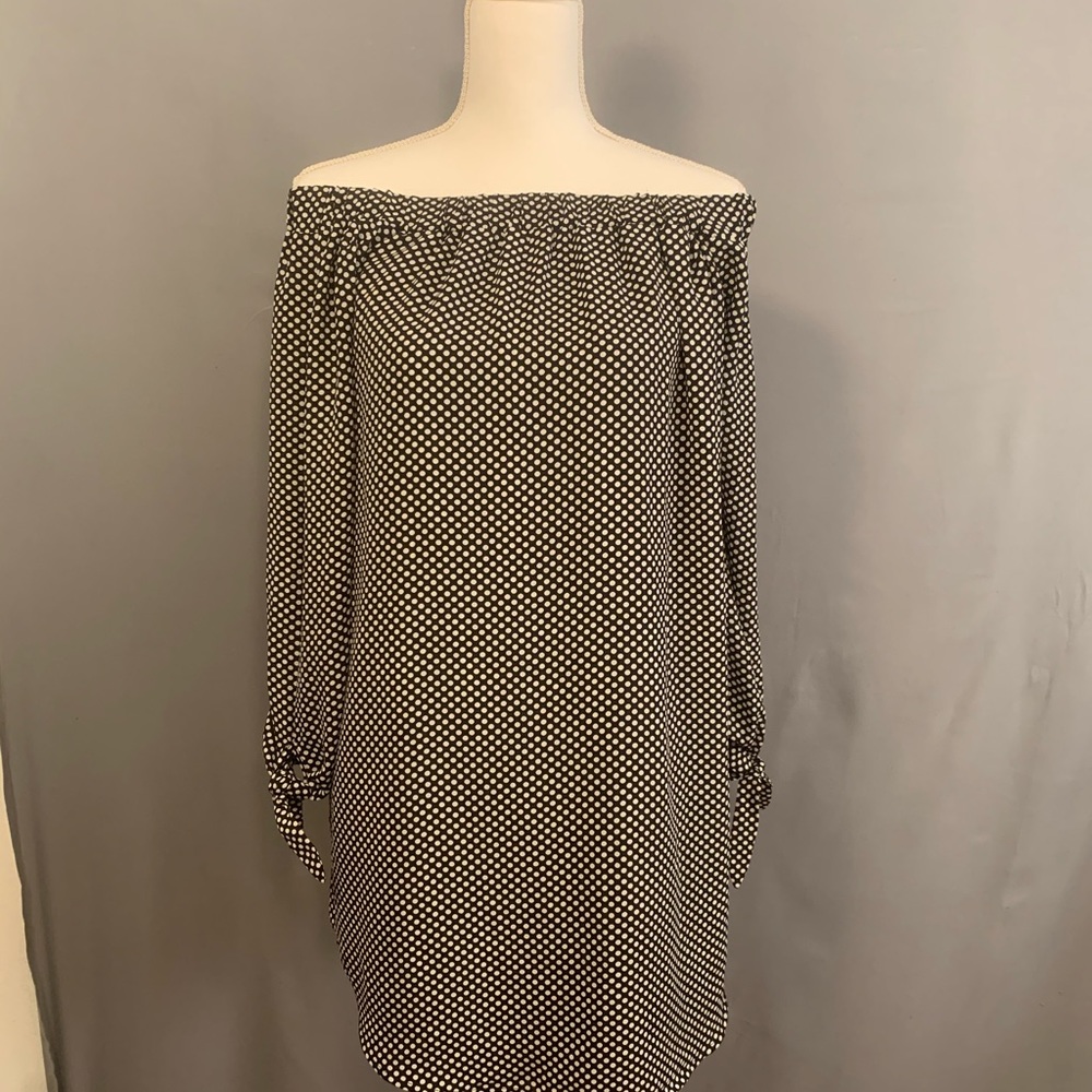 ❌❌SOLD❌❌ Off the Shoulder Polka Dot Dress Or Shirt